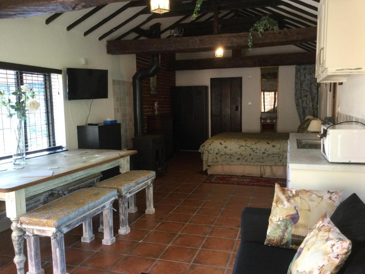 The Garth Guest Suite Studio Cottage Lingfield Zewnętrze zdjęcie